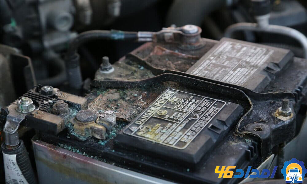  جایگزینی به موقع باتری ماشین